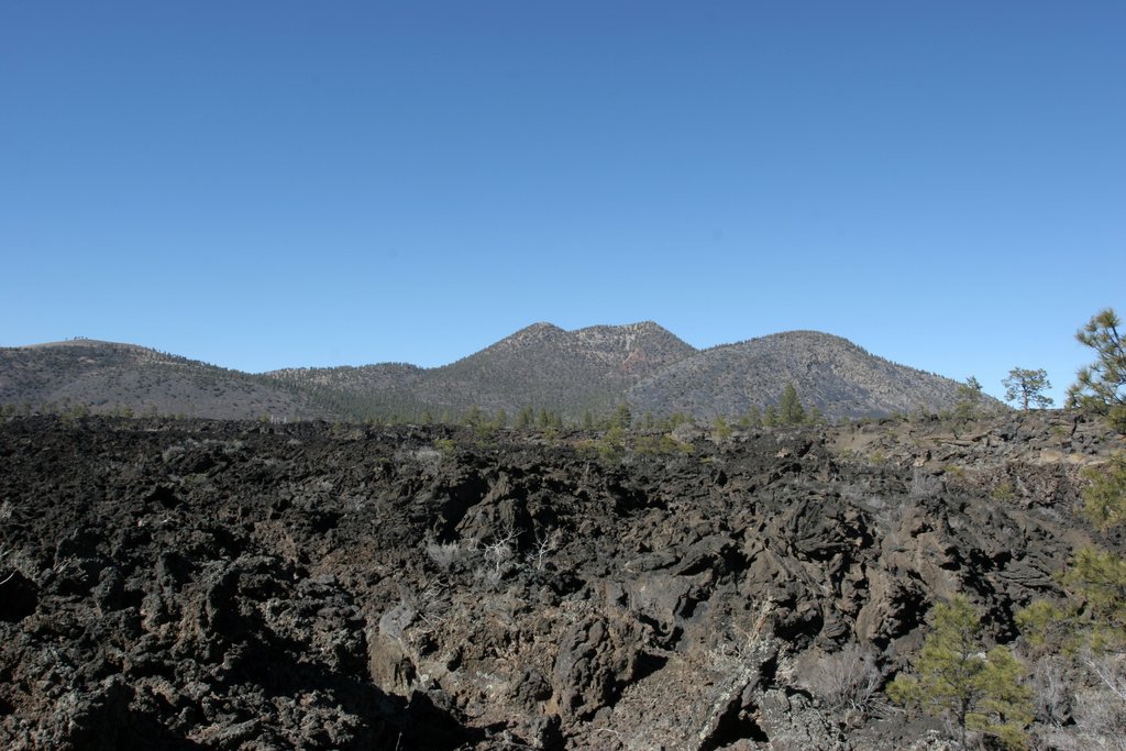 Sunset Crater Volcano   2005-03-11