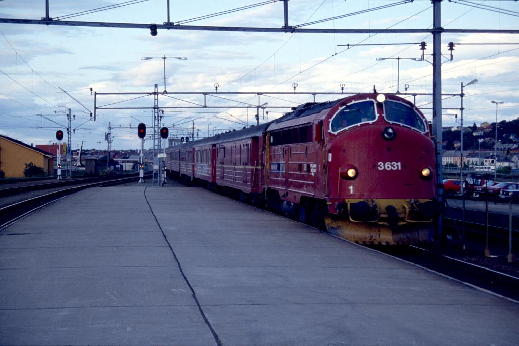 Trondheim (train 452), 1993-07-13   Photo: Lolke Bijlsma