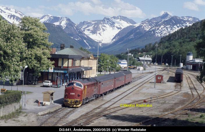 Åndalsnes, 2000-05-25   Photo: Wouter Radstake