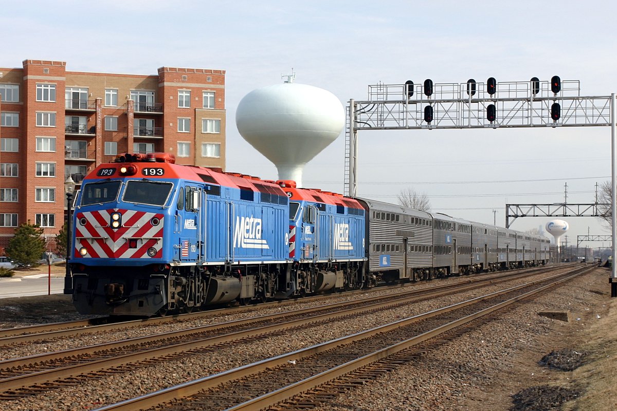 train 1305 - LaGrange   2005-02-19