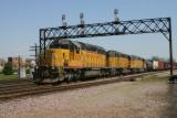 UP 3039, West Chicago IL  2004-04-17